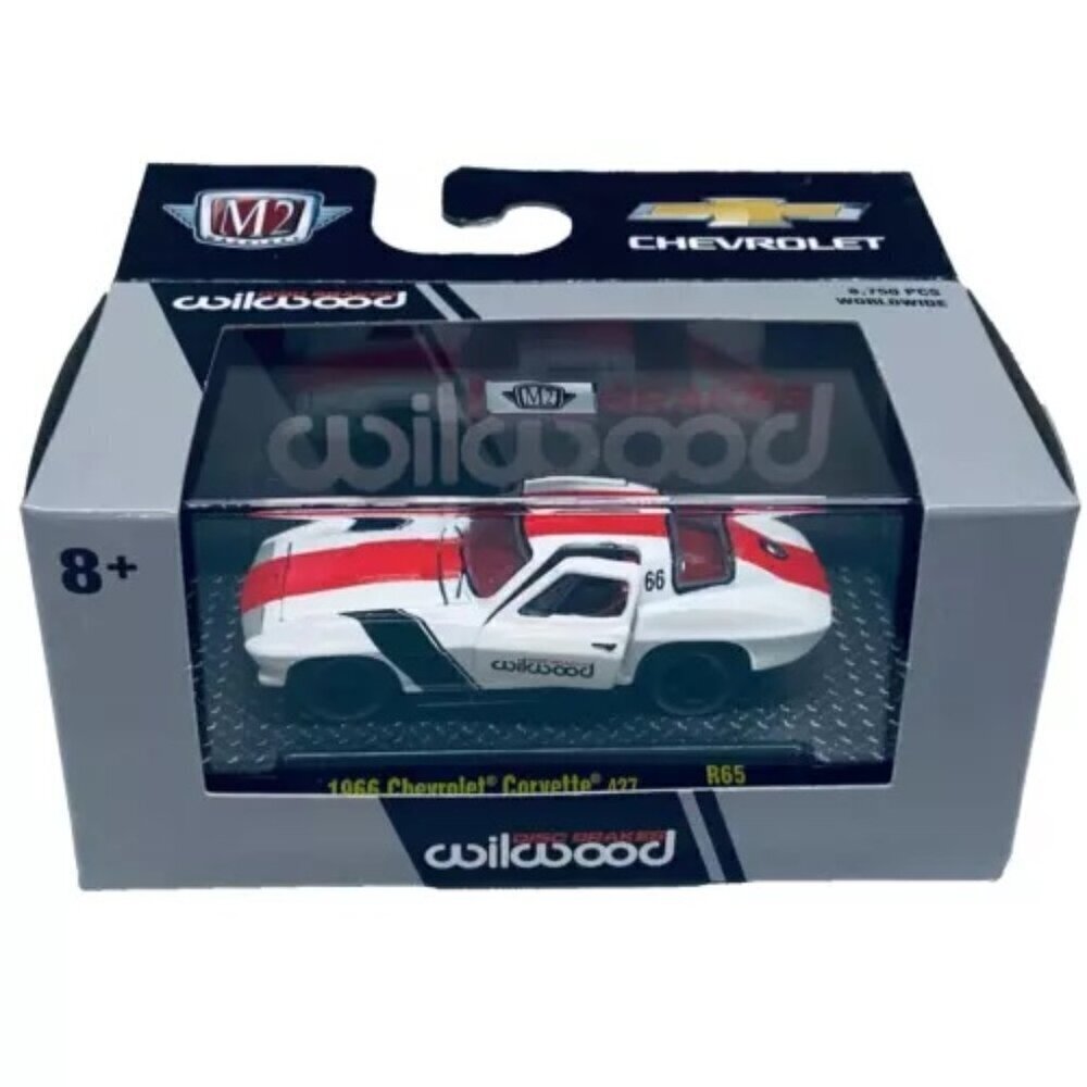 M2 Machines 1966 Chevrolet Corvette 427 R65 Wilwood‎ Disc Brakes Themed 1:64 Car